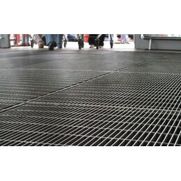 Прессованный настил с ячейкой 33х11 и 33x33
