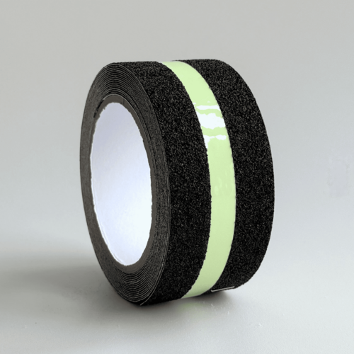 Самоклеящаяся противоскользящая лента Anti Slip Tape крупной зернистости (60 grit). Цвет: черная с фотолюминесцентной полосой